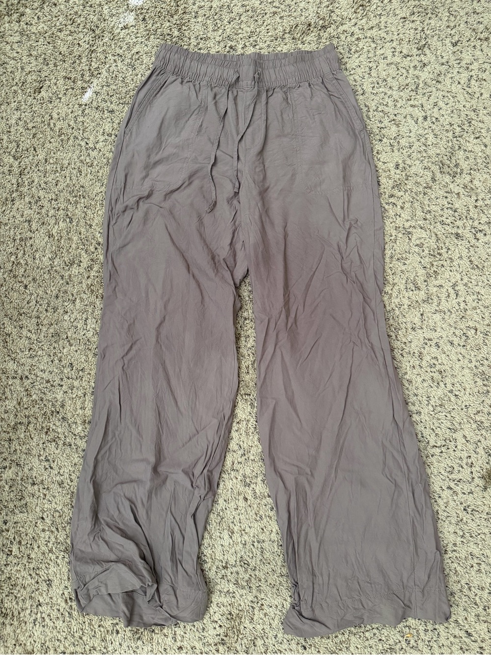 Women’s PINK Relaxed Drawstring Pants in Taupe
